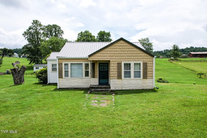 1st photo of 4320 Kingsport Highway