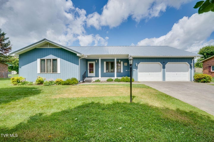 1st photo of 190 Mayfield Drive
