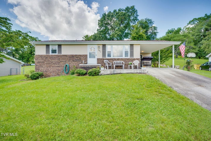 1st photo of 221 Mcfarland Drive