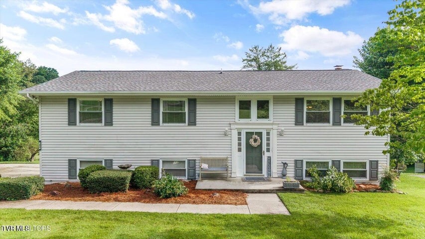 1st photo of 374 Farmer Hollow Road