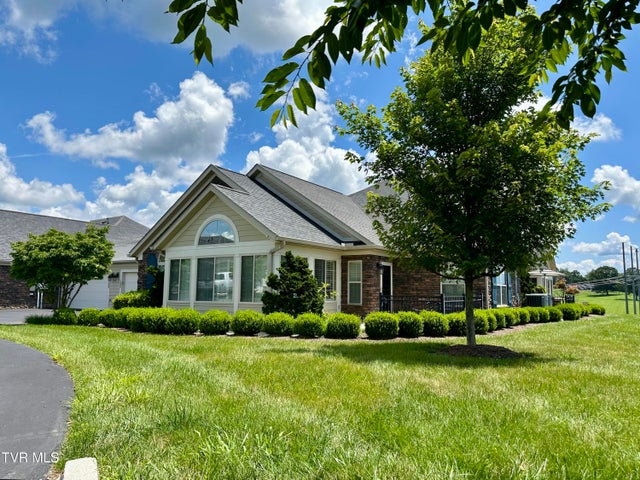 1st photo of 1620 Hatterdale Farm Road