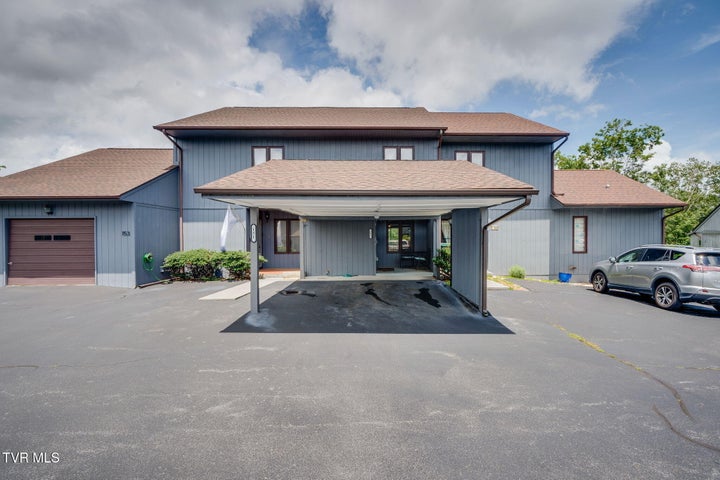1st photo of 151 Woodcrest Lane Lane