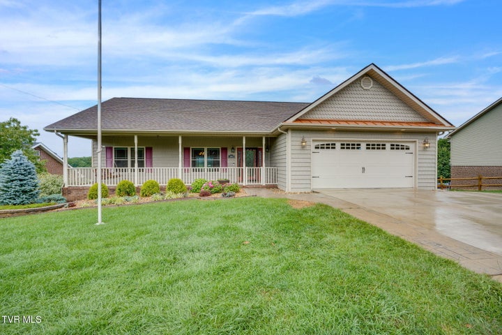 1st photo of 397 Ridgecrest Road