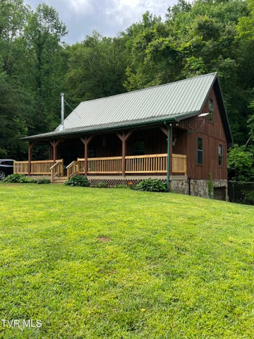 1st photo of 13660 Asheville Highway