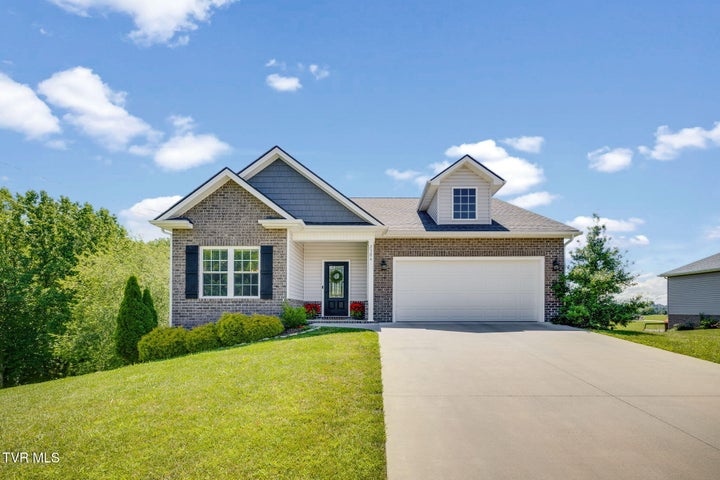 1st photo of 2384 Poplar Ridge Court