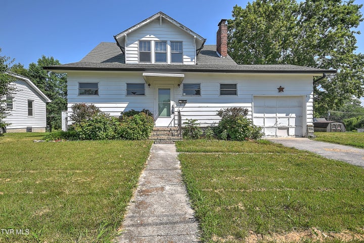 1st photo of 1149 Moorland Avenue
