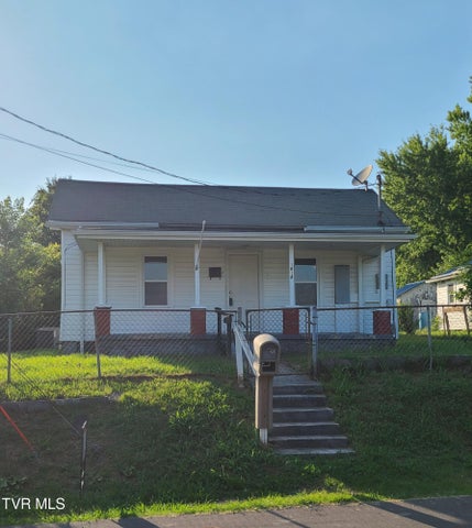 1st photo of 1814 Park Street