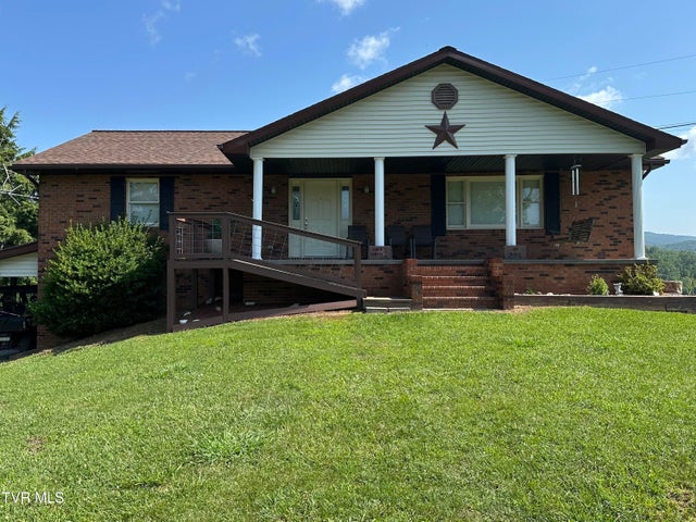 1st photo of 1456 Osbornes Gap Road