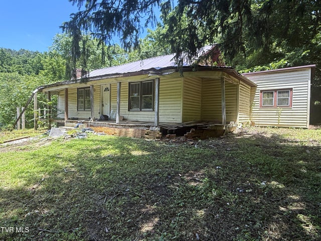 1st photo of 1340 Ryan Road
