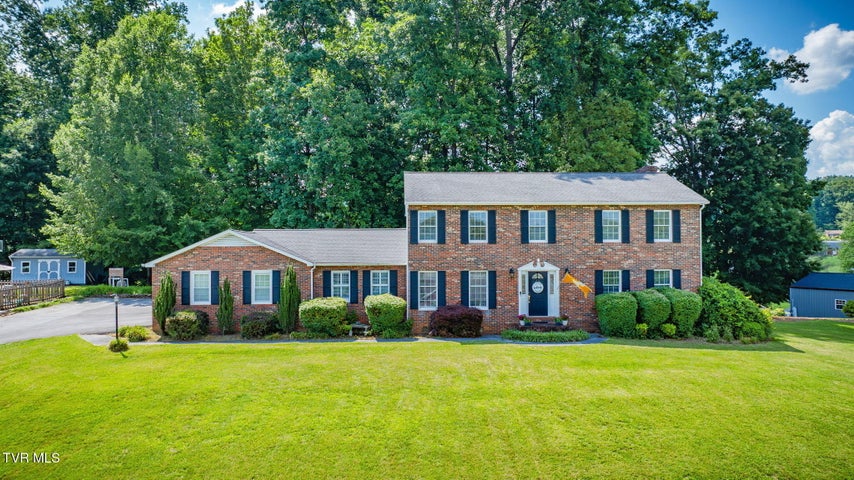 1st photo of 5116 Waterford Drive
