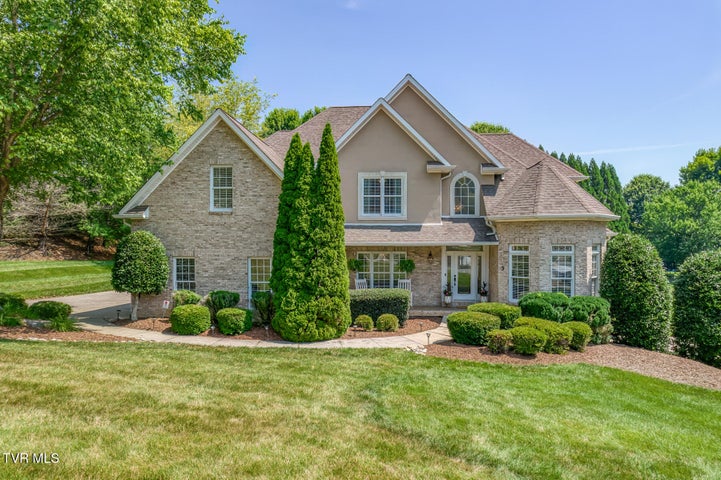 1st photo of 3 Chestnut Ridge Court