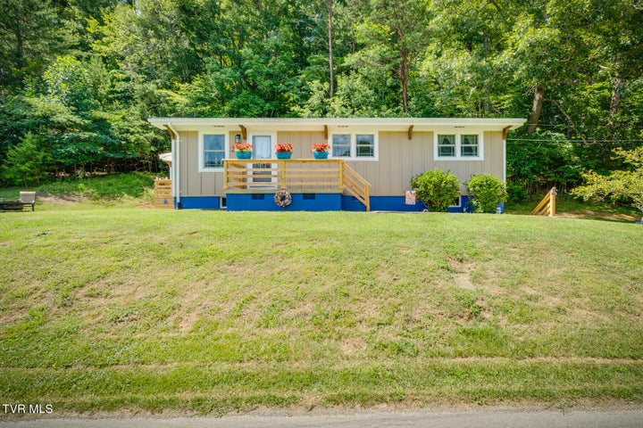 1st photo of 210 Anderson Road