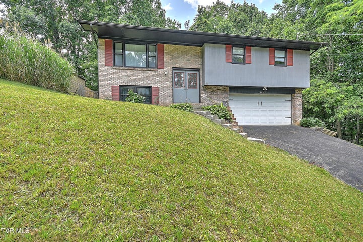 1st photo of 22126 Pinebrook Drive Drive