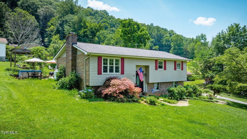 1st photo of 1049 Cooks Valley Road