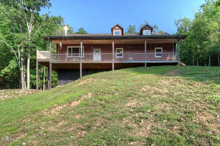 1st photo of 231 Kaitlin Road