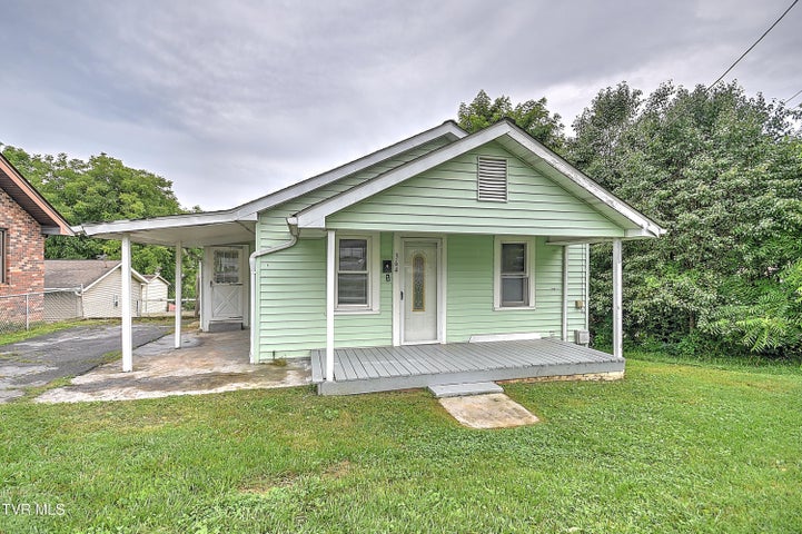 1st photo of 364 Glen Avenue