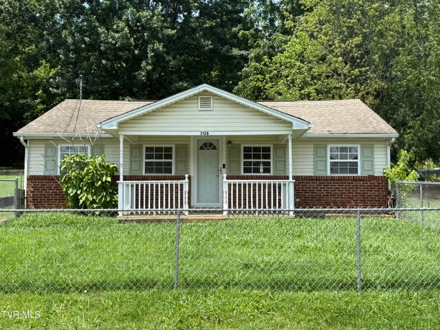 1st photo of 3126 Blackburn Avenue