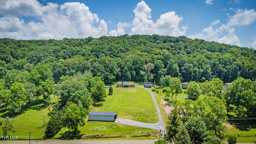 1st photo of 1703 Rock Springs Road