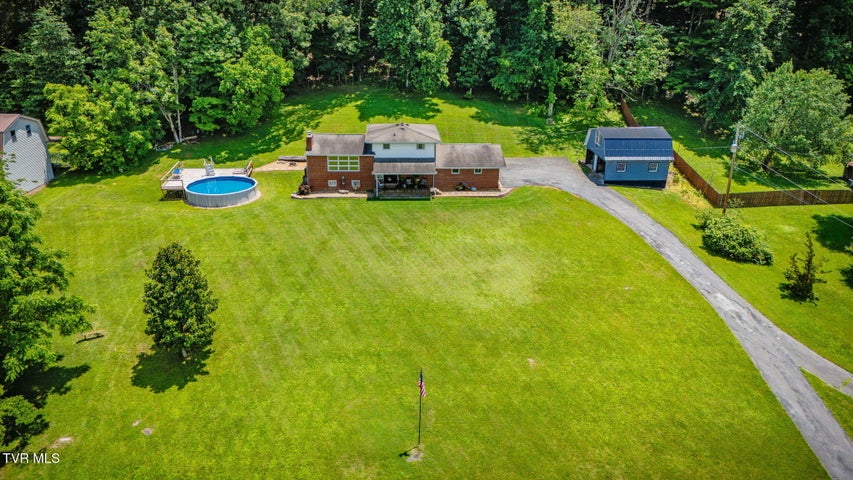 1st photo of 1703 Rock Springs Road