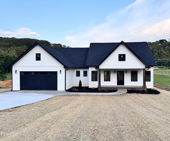1st photo of 816 Hairetown Rd Road