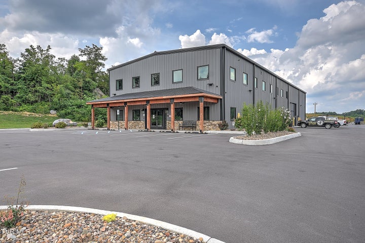 1st photo of 915 Millennium Court