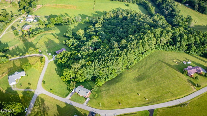 1st photo of Tbd Scenic Elk Garden Drive