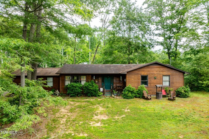 1st photo of 198 Forest Wood Lane
