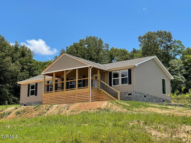 1st photo of 1819 Siesta Drive