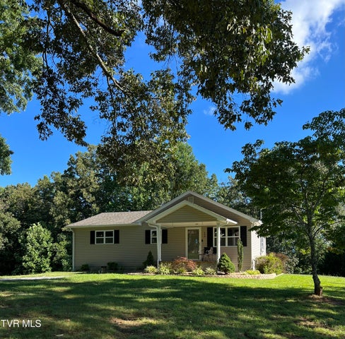 1st photo of 124 Zeb Grindstaff Rd. Road
