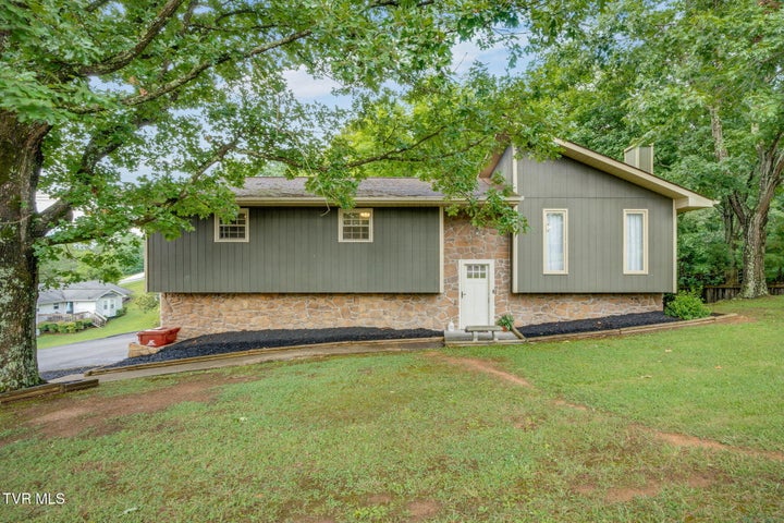 1st photo of 2803 Big Ridge Road