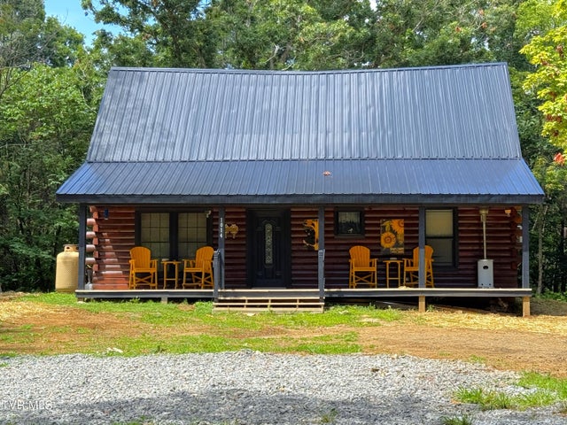 1st photo of 1014 Lightnen Road