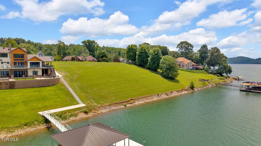 1st photo of Tbd Harbour Point