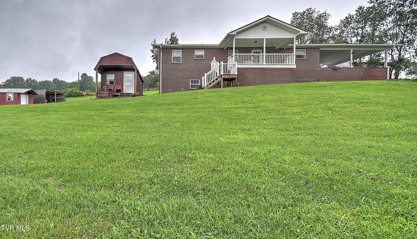 1st photo of 15813 Black Hollow Road