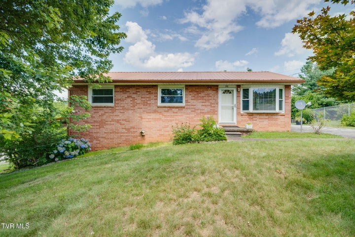 1st photo of 210 Green Valley Drive