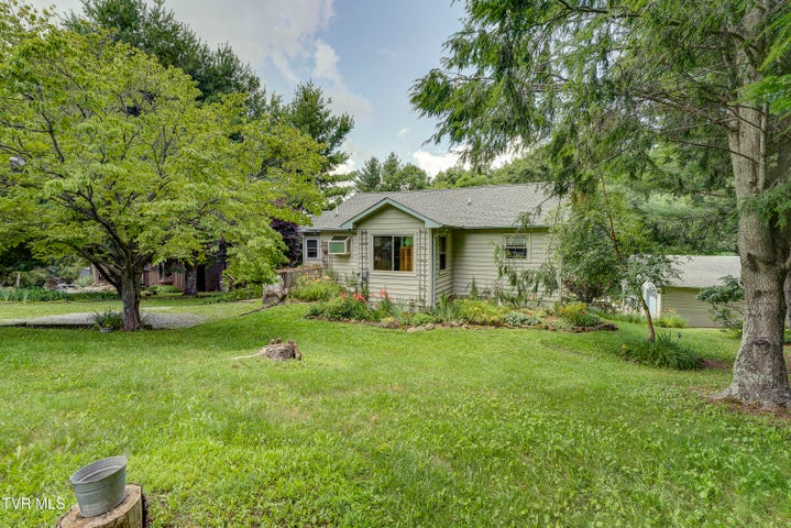 1st photo of 102 Orchard Meadows Lave Lane