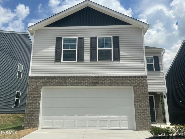 1st photo of 1128 Aspen Terrace 