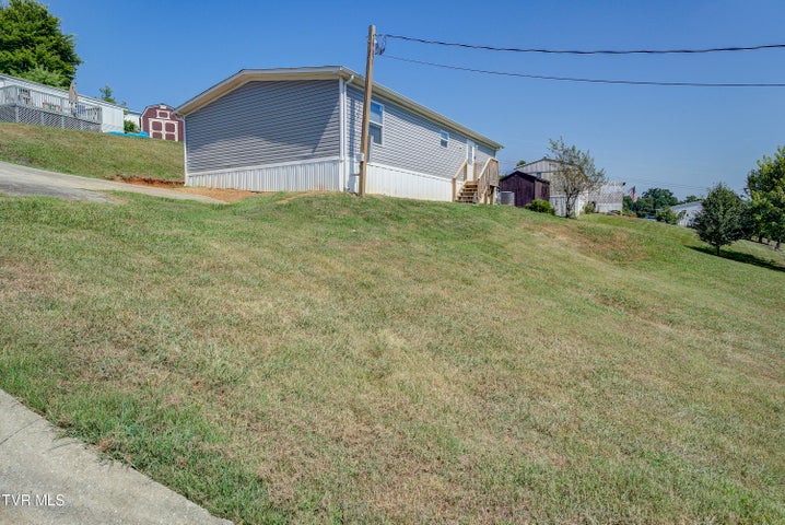 1st photo of 710 Chariot Court