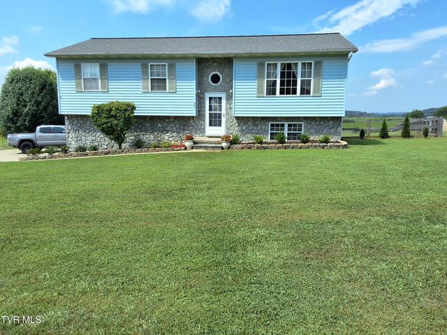 1st photo of 296 Old Kentucky Rd S