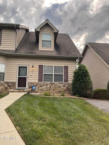 1st photo of 220 Cedar Creek Road