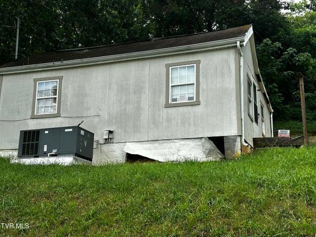 1st photo of 346 Locust Street