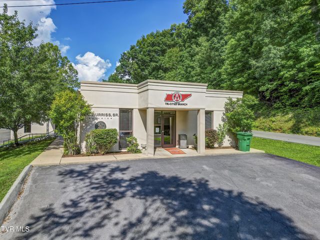1st photo of 249 Neal Drive