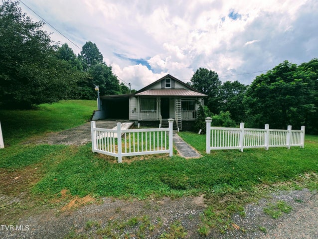 1st photo of 2005 Dc Caney Ridge Road
