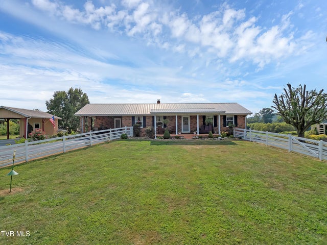 1st photo of 230 Fishpond Road