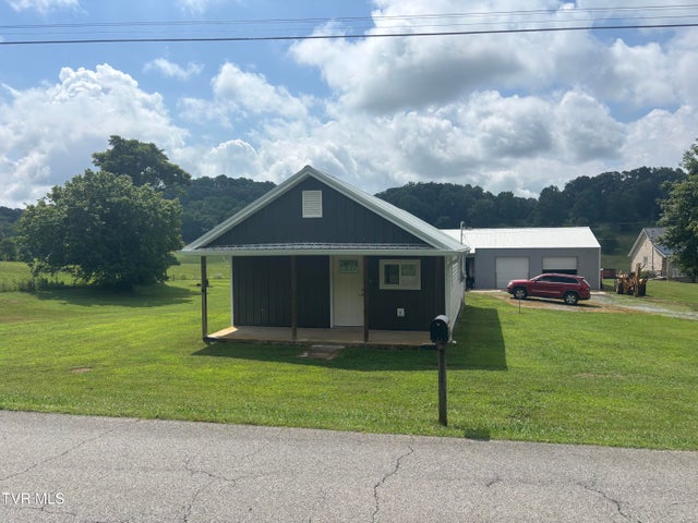 1st photo of 2378 Carters Vly Road