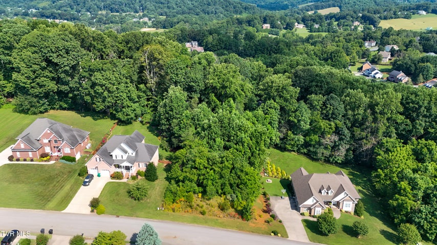 1st photo of 160 Sugarcane Lane