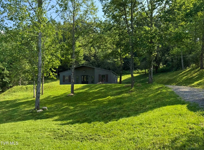 1st photo of 1949 Stout Branch Road