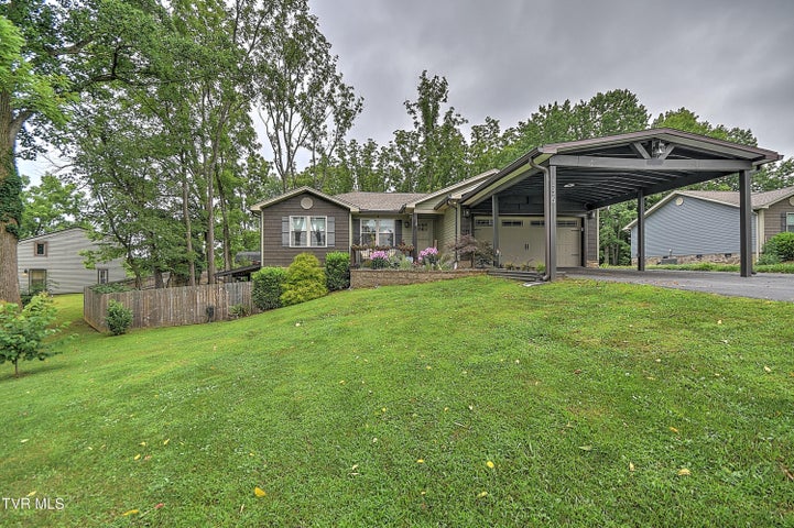 1st photo of 136 Roy Phillips Road