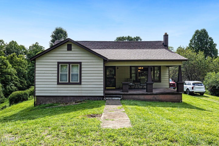 1st photo of 2911 Kingdom Road