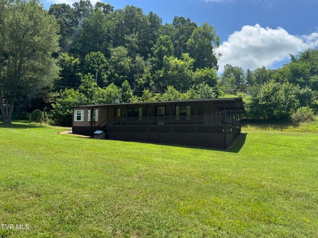 1st photo of 751 Tuggle Hill Road