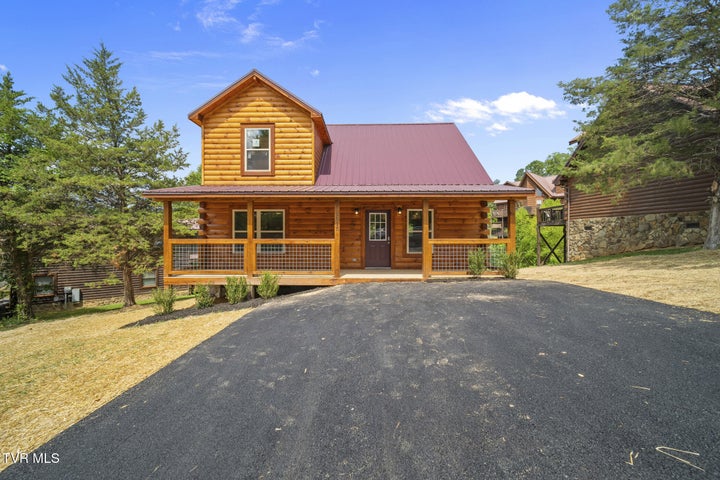 1st photo of 1515 Rainbow Ridge Drive